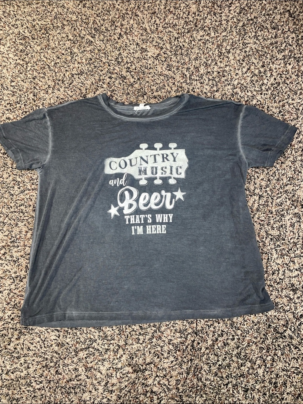 Maurice’s Gray Graphic Tee "Country Music and Beer" Woman’s S | NWOT